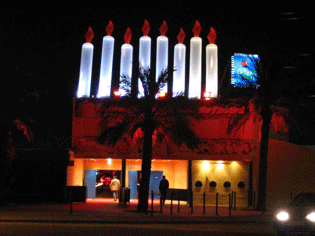 Inflatable candles from 3 to 6 meters